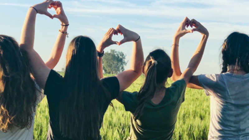 bai-tho-tinh-ban-4-chu bài thơ tình bạn 4 chữ