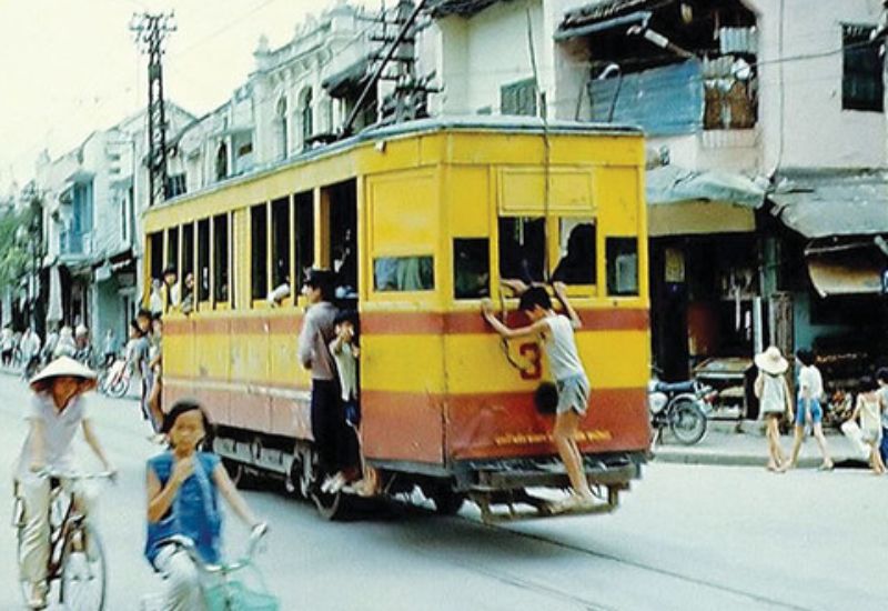 soan-cung-duong-cua-ki-uc-hien-tai-va-tuong-lai-ngan-nhat soạn Cung đường của kí ức, hiện tại và tương lai ngắn nhất