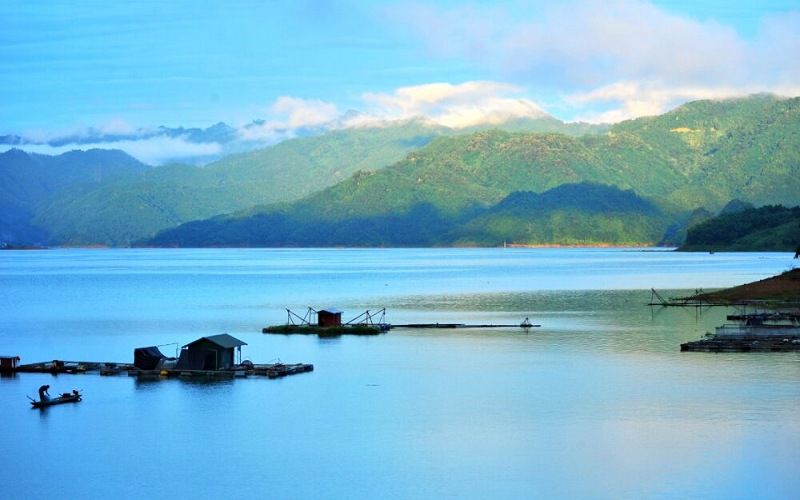 soan-ve-dep-cua-song-da-lop-9 Soạn vẻ đẹp của Sông Đà lớp 9