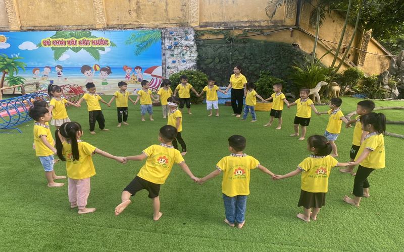 y-nghia-cua-tro-choi-bit-mat-bat-de Ý nghĩa của trò chơi bịt mắt bắt dê