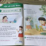 Hành Trình Đầu Tiên: Cảm Xúc Ngày Đầu Làm Học Sinh Lớp 1