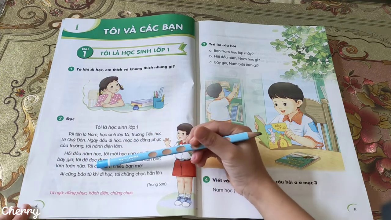 Hình ảnh kết thúc bài học, có thể là trang sách đã đọc xong hoặc nụ cười rạng rỡ của bạn nhỏ.