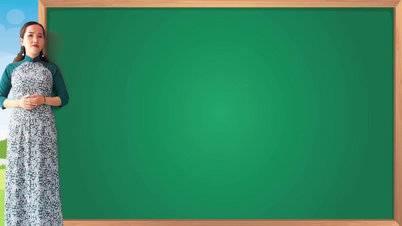 Học sinh chăm chú tập viết chữ a và chữ c vào vở ô ly theo hướng dẫn.