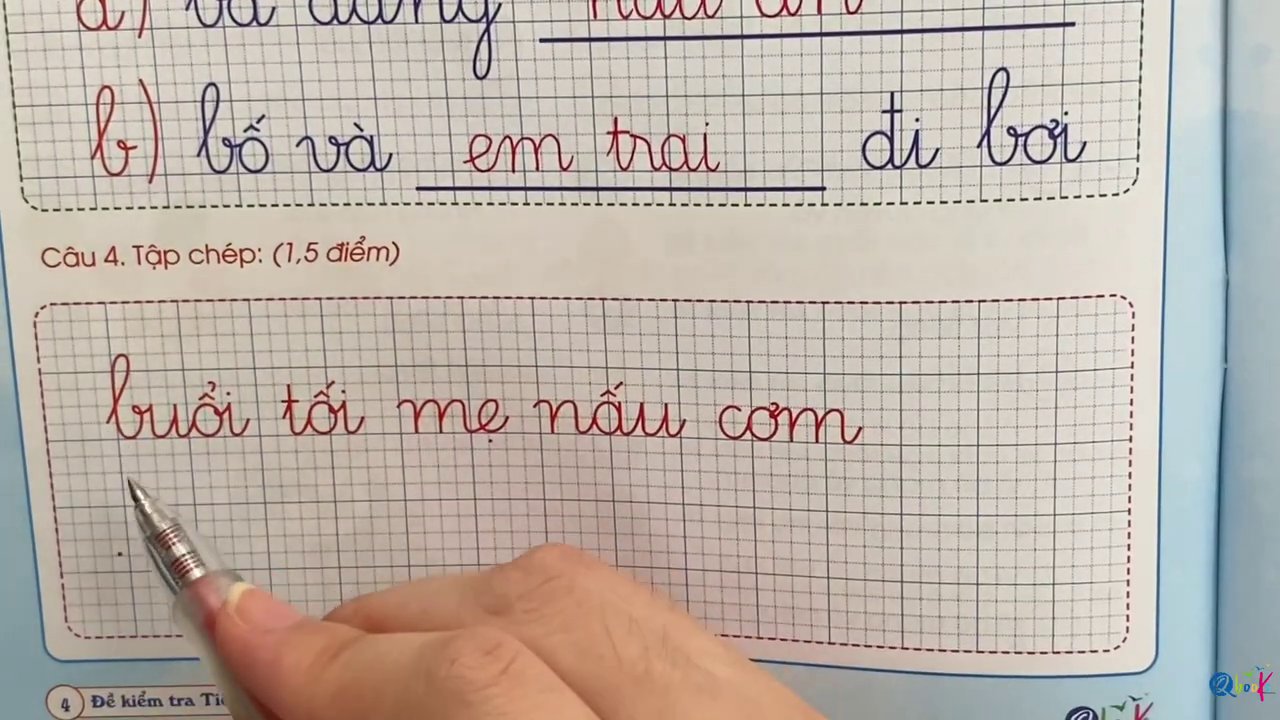 Cô giáo chúc các em học sinh tự tin và đạt kết quả tốt trong kỳ thi.